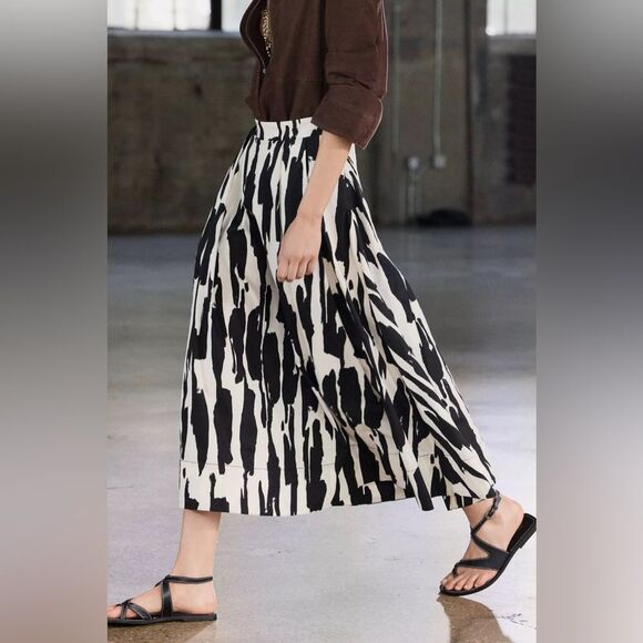 ZARA PRINTED MIDI SKIRT ZW COLLECTION - Picture 10 of 11